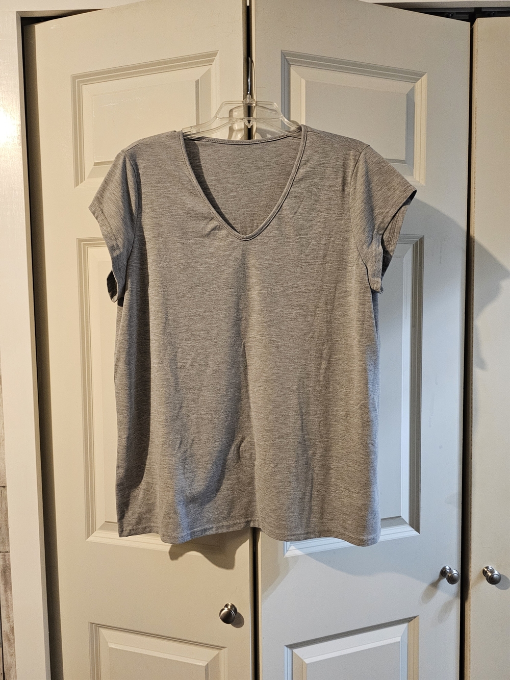 Everyday V-Neck Short Sleeve Tee - Gray